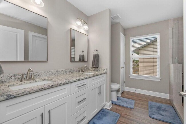 Building Photo - 2327 Hadleigh Hills Ct