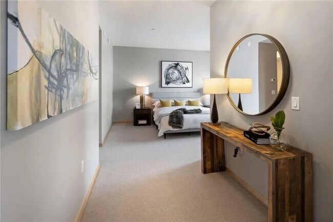 Building Photo - Minneapolis, MN