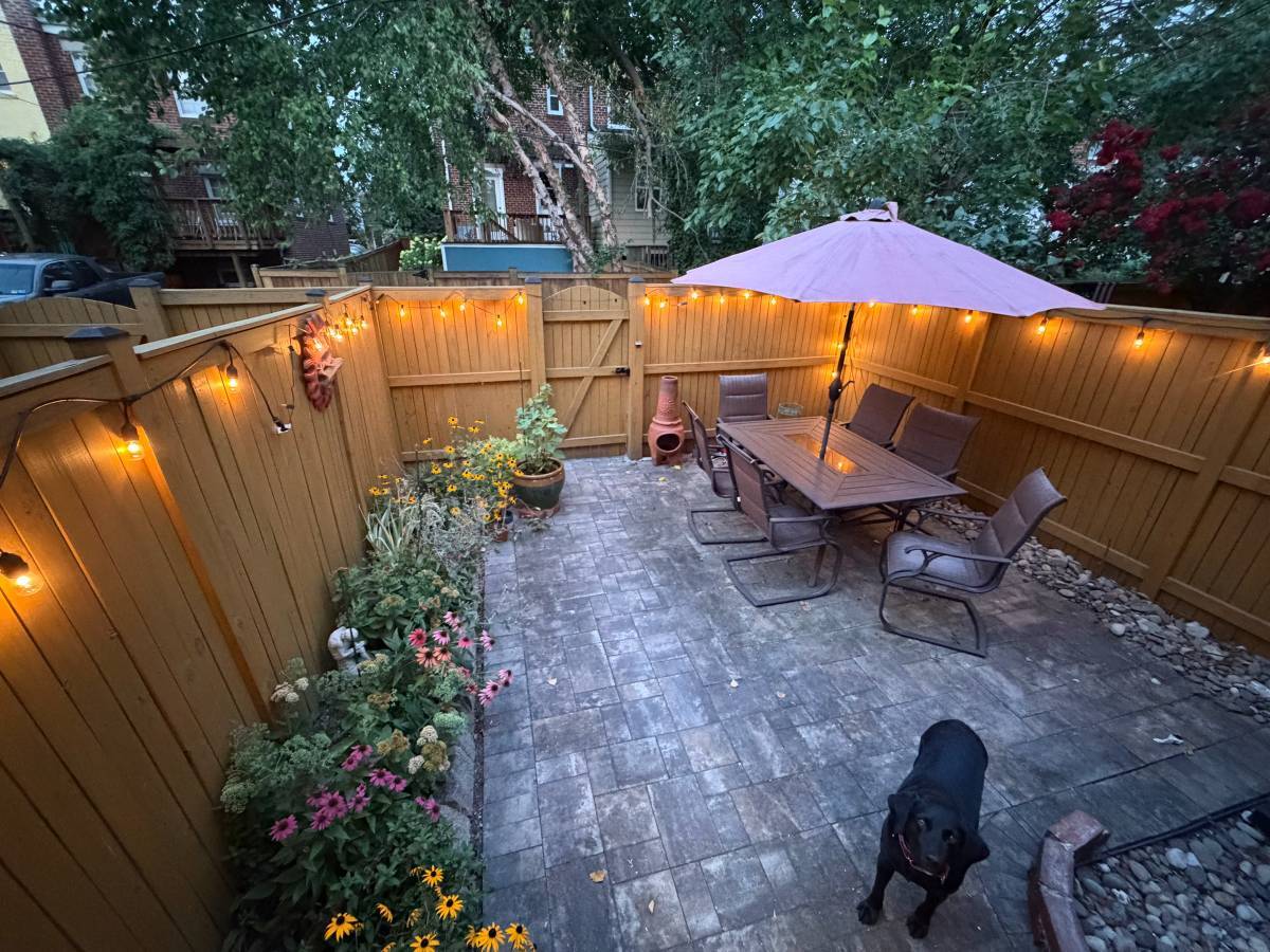 Patio great for meals and entertaining - 1723 N Cliff St