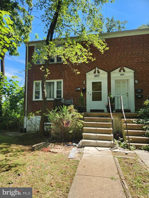 Building Photo - 3817 Birchview Ave