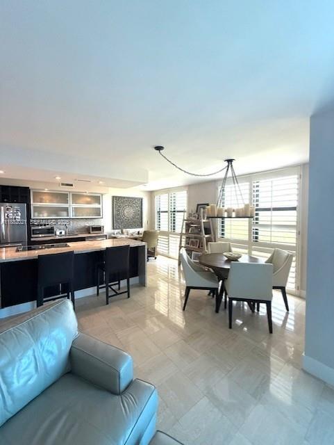 Building Photo - 1121 Crandon Blvd