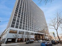 Building Photo - 4343 N CLARENDON Ave