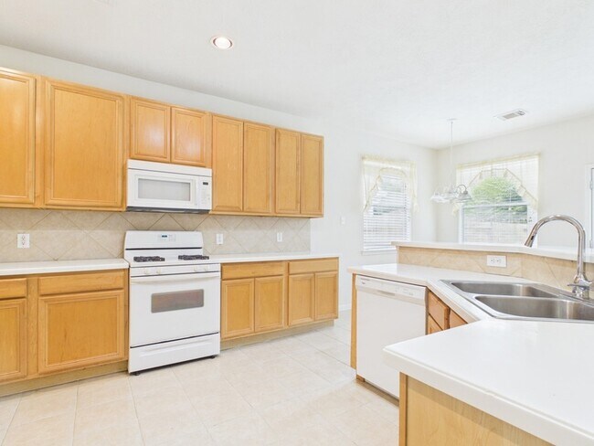 Building Photo - 4702 Rolling View Ct