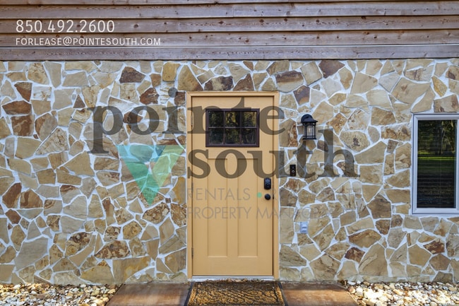 Building Photo - 27522 Burkhardt Dr