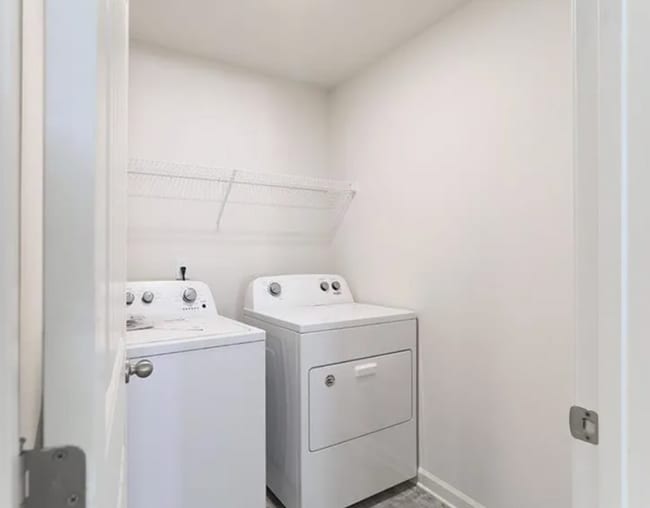 Building Photo - 7670 Demeter Dr