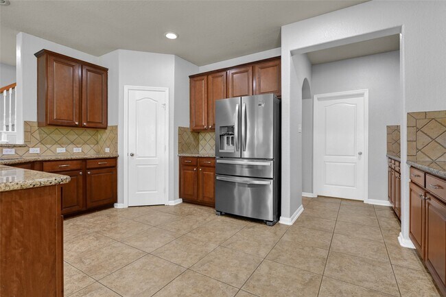 Building Photo - 7303 Lennox Woods