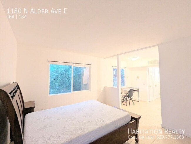 Building Photo - 1180 N Alder Ave