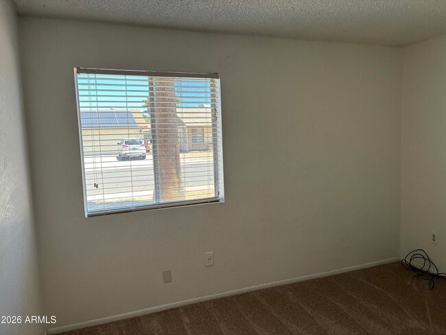 Building Photo - 5915 W Tierra Buena Ln