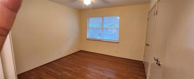 Building Photo - 1433 Cedar Post Ln