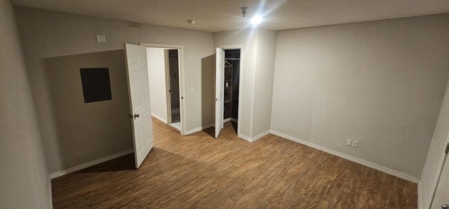 Primary Photo - 13162 MO-13