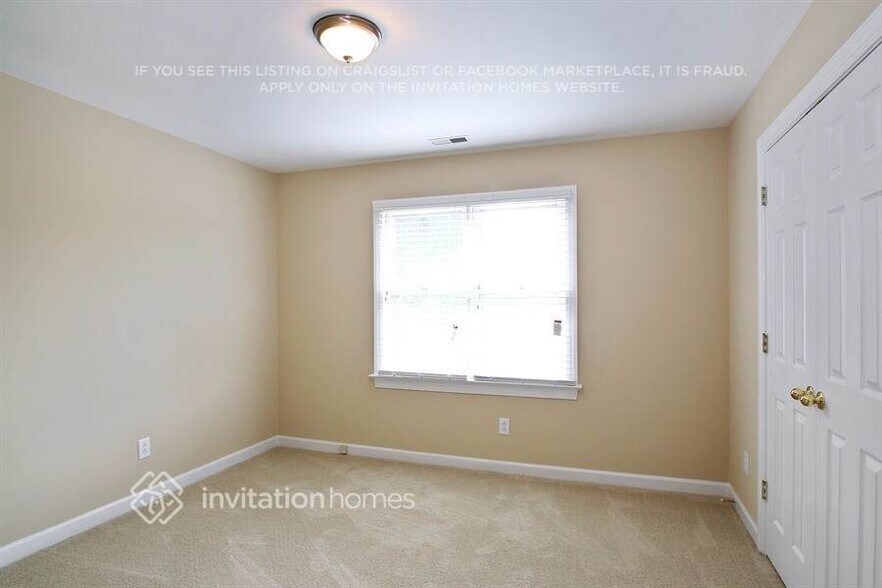 Building Photo - 9501 Arborview Ct