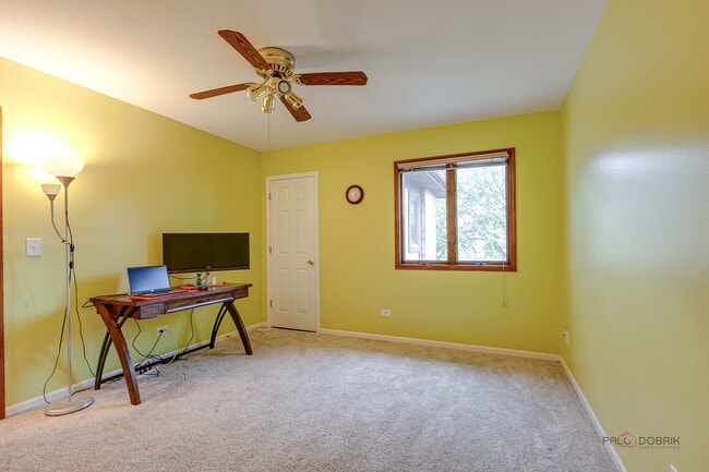 Building Photo - 1613 Pebble Beach Dr
