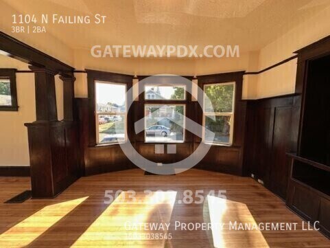 Building Photo - 1104 N Failing St
