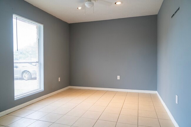 Building Photo - 12803 Segrest Dr