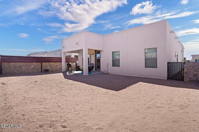 Building Photo - 14845 Oldenberg Ct