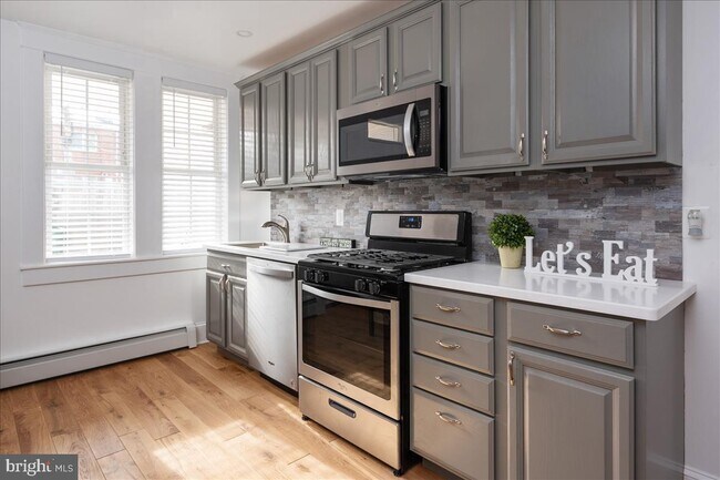 Updated Kitchen with Stainless Steel - 3415 Mount Pleasant Ave