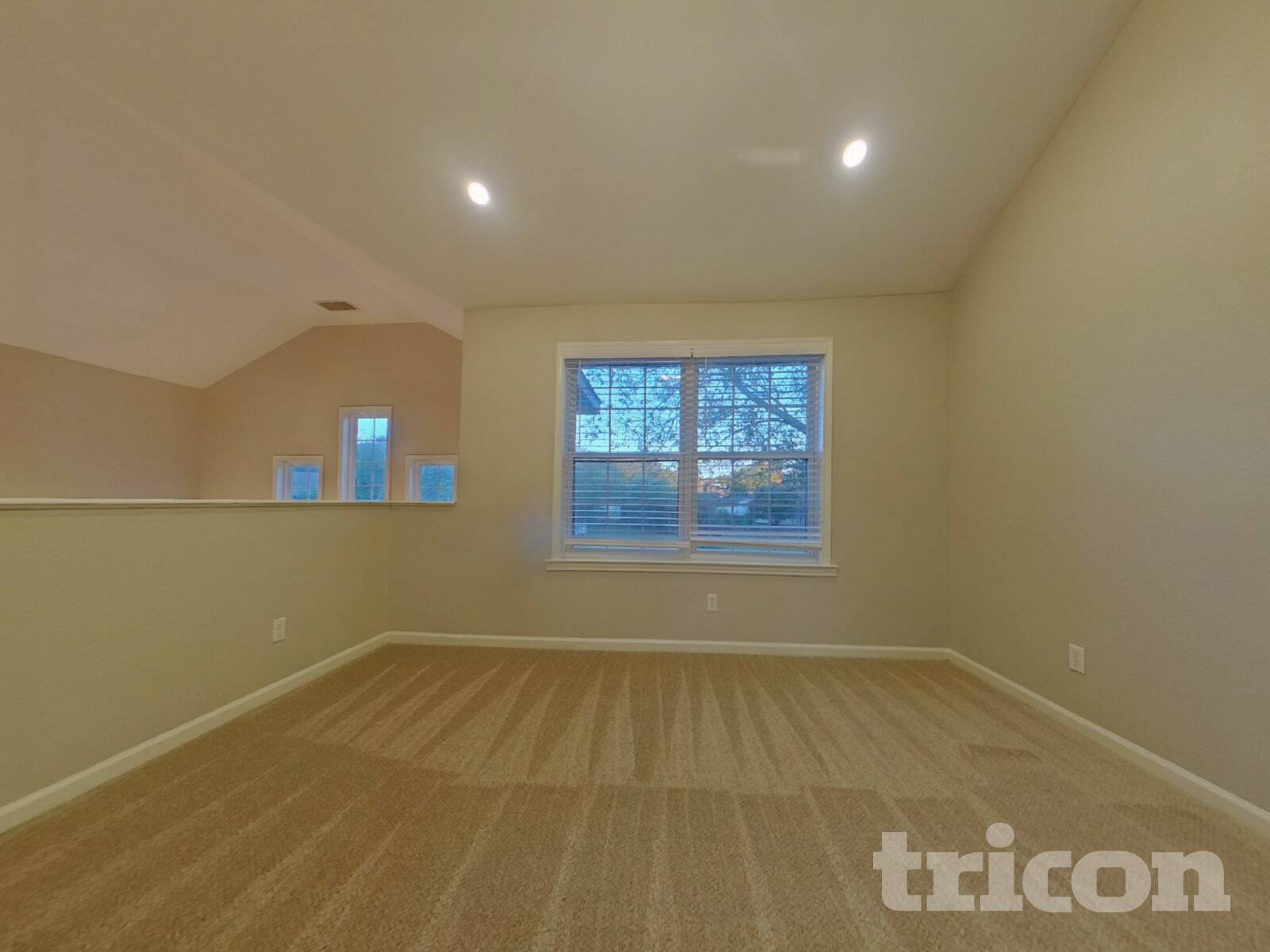 Building Photo - 7512 Skylake Ct