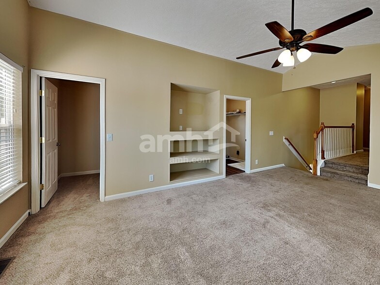 Building Photo - 1000 Brianne Ct