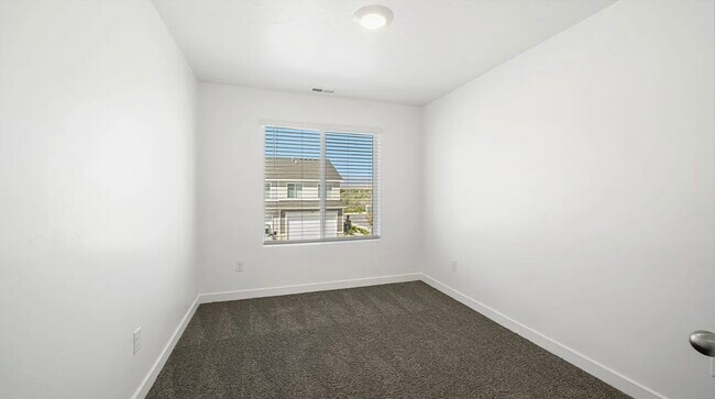 Building Photo - 241 N Salty Ln