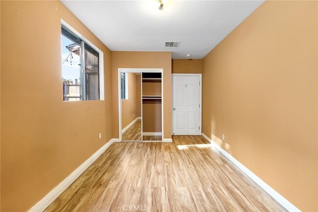 Building Photo - 15549 Ludlow St