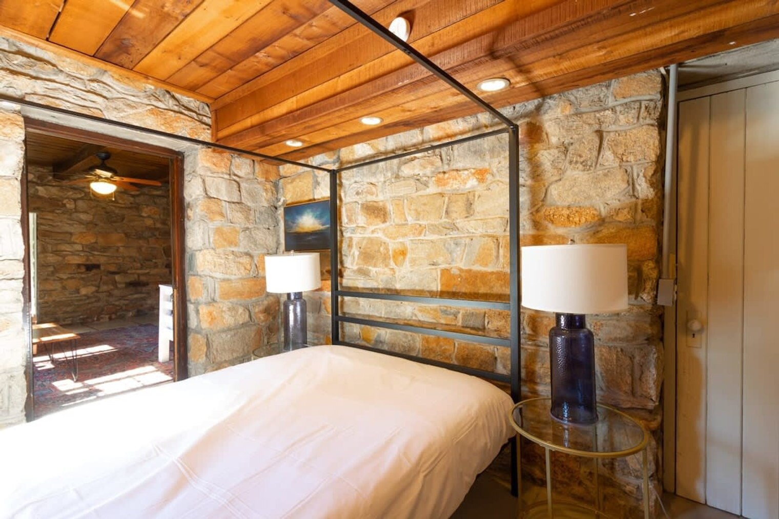 Building Photo - 1414 Dinglewood Dr