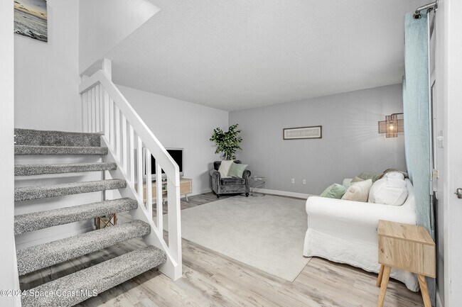 Building Photo - 3283 Sand Ct