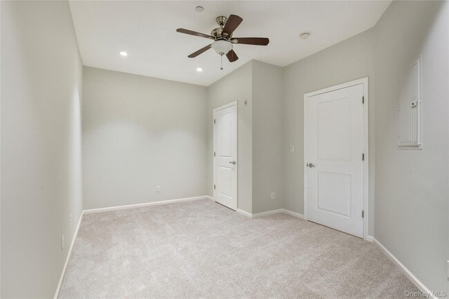 Building Photo - 410 Westchester Ave