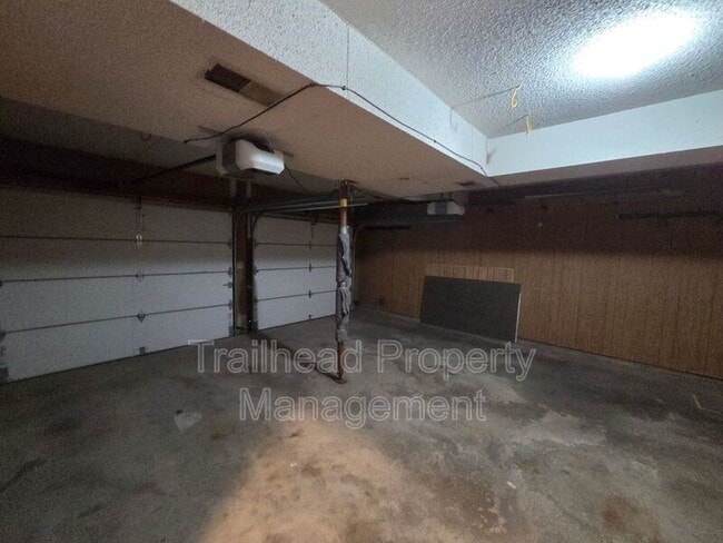 Building Photo - 13325 W 104th St