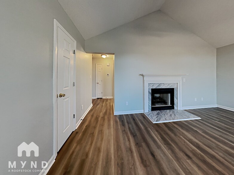 Building Photo - 117 Creekstone Dr