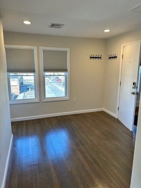 Building Photo - 252 Eastern Ave