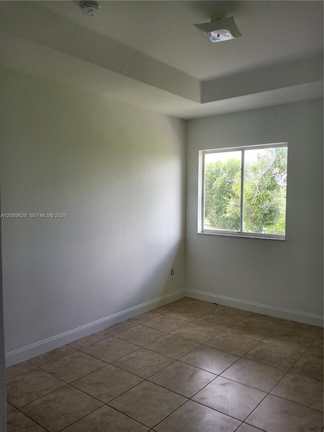 Building Photo - 18125 NW 74th Ct
