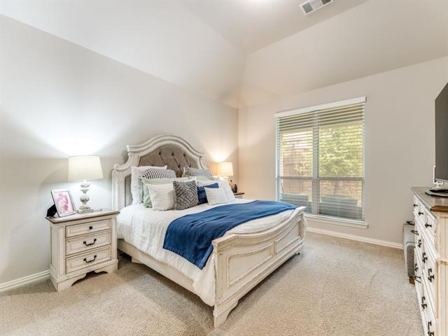 Building Photo - 1608 Carnation St