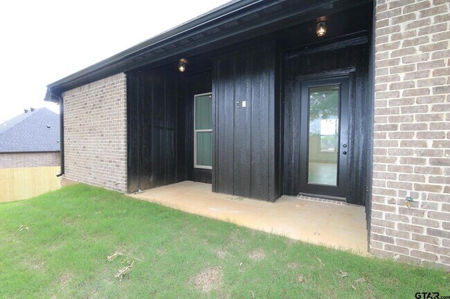 Building Photo - 11796 Jayden Ln