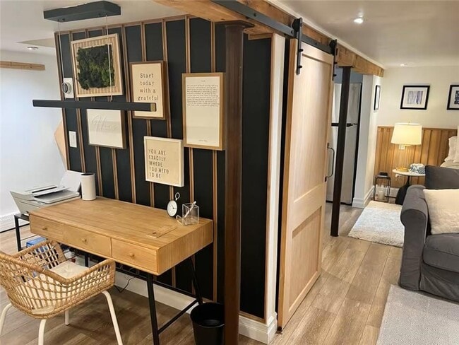 Building Photo - 207 Main Ave