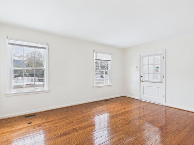 Building Photo - 1410 Greenville Ave