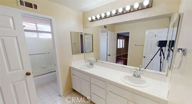 Building Photo - 17669 Hever Cir