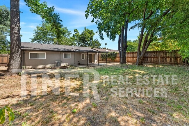 Building Photo - 8912 Lanier Way