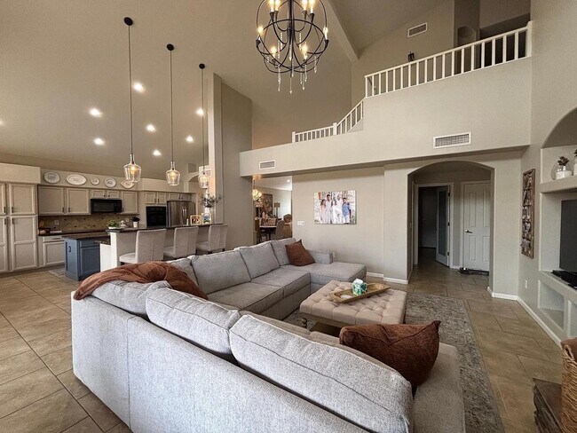 Building Photo - 3136 E Brookwood Ct