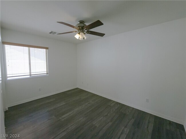 Building Photo - 7282 Cestrum Rd