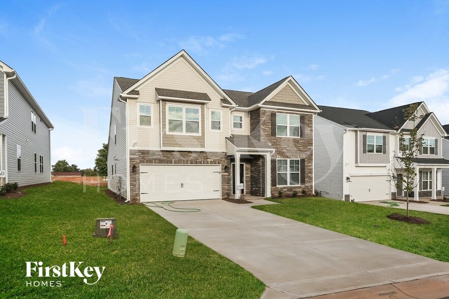 Building Photo - 513 Hillpark Ln