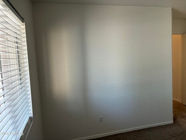 Building Photo - 6027 W Encinas Ln