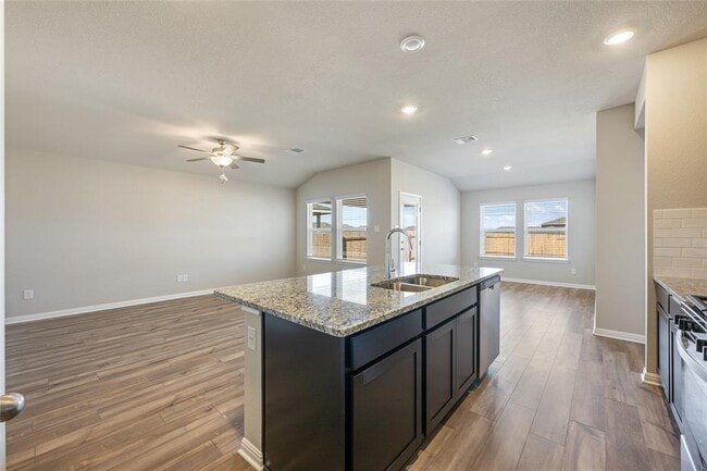 Building Photo - 112 Short Toed Swoop