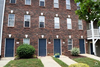 Building Photo - 113 Steam Engine Dr