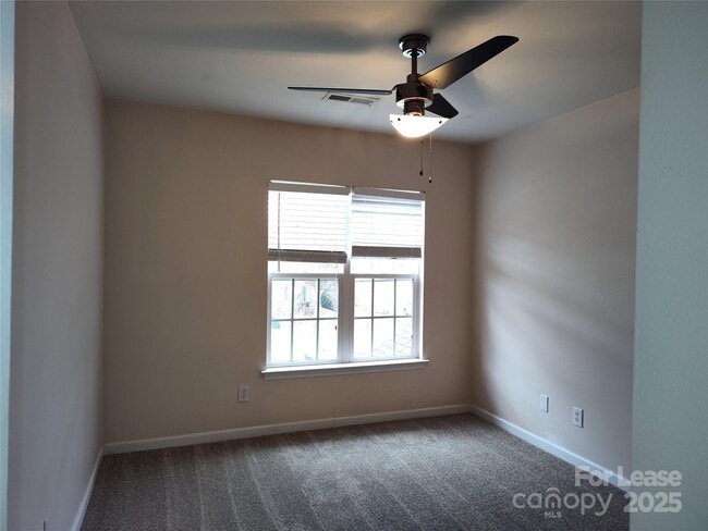 Building Photo - 16127 Circlegreen Dr