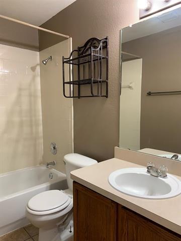 Building Photo - 8532 Minturn Dr