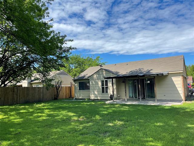 Building Photo - 7204 Shadow Bend Dr