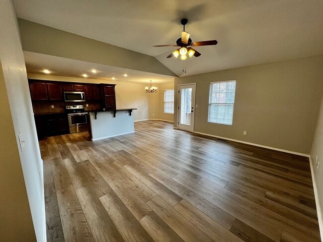 Building Photo - Republic Schools!  Gorgeous Brick Front 3 Bedroom Home Available!