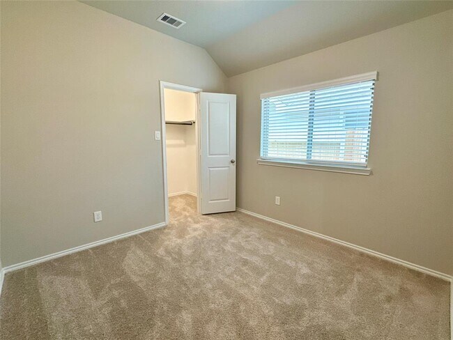 Building Photo - 31908 Retama Rnch Dr