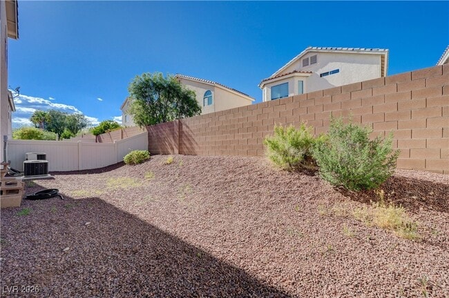 Building Photo - 9004 Snowtrack Ave