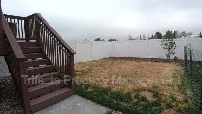 Building Photo - 6600 Painted Rock Trl